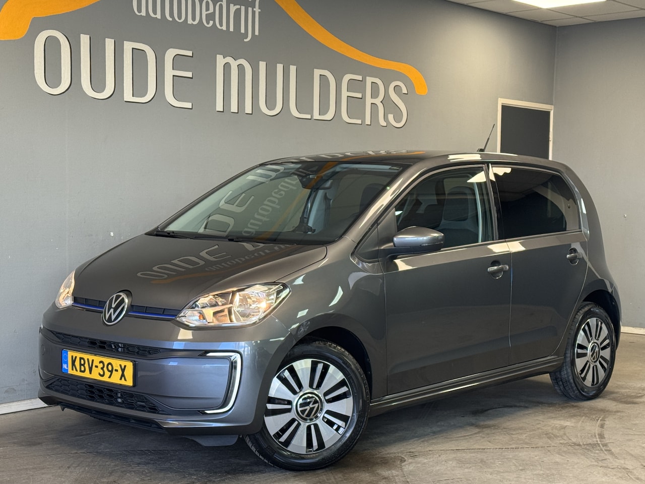 Volkswagen e-Up! - e-up Move Stoelverwarming/Camera/Cruise/Snellader - AutoWereld.nl