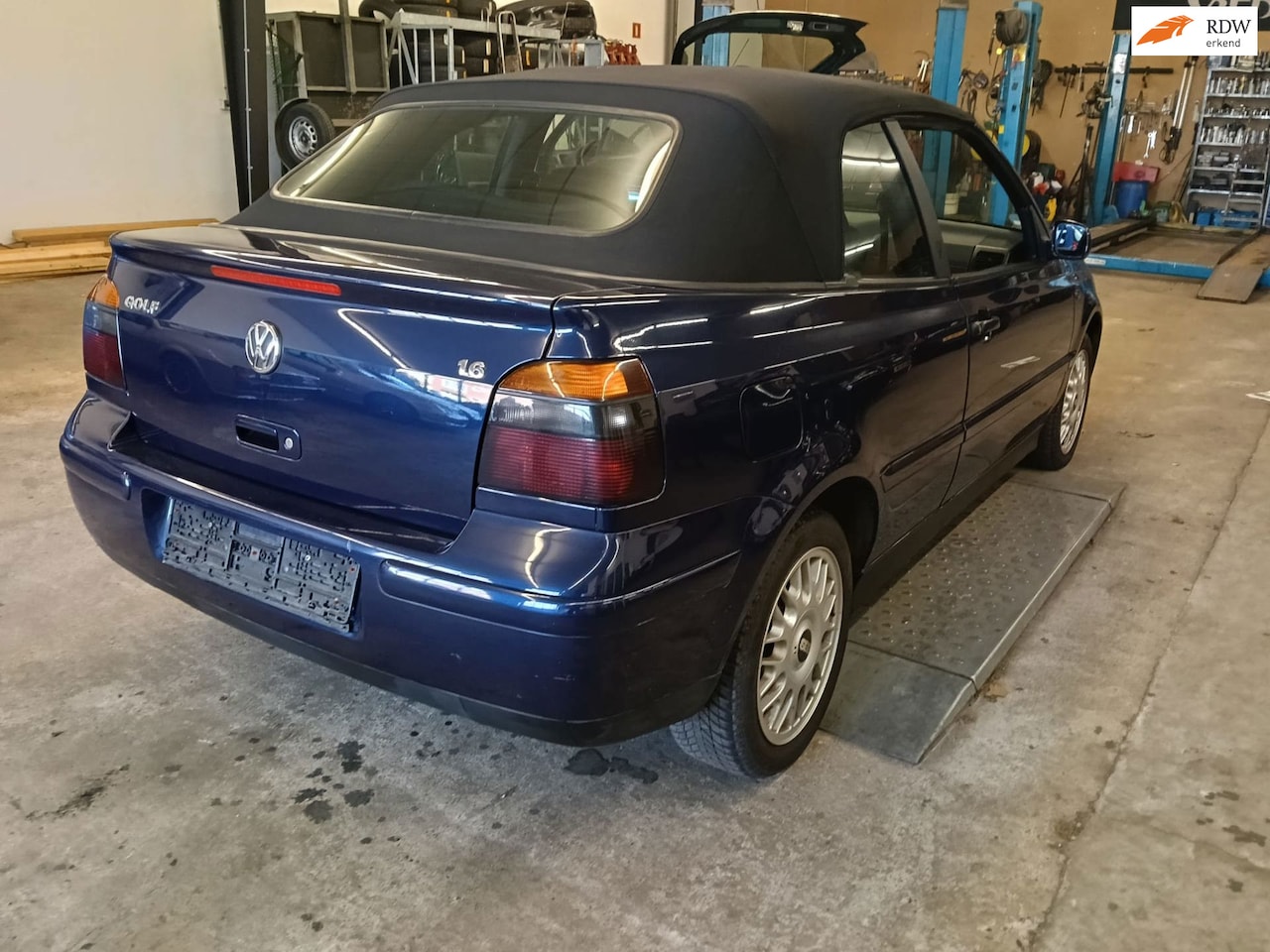 Volkswagen Golf Cabriolet - 1.6 met Nieuwe Apk - AutoWereld.nl