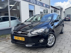 Ford Focus Wagon - 1.0 EcoB. Titanium