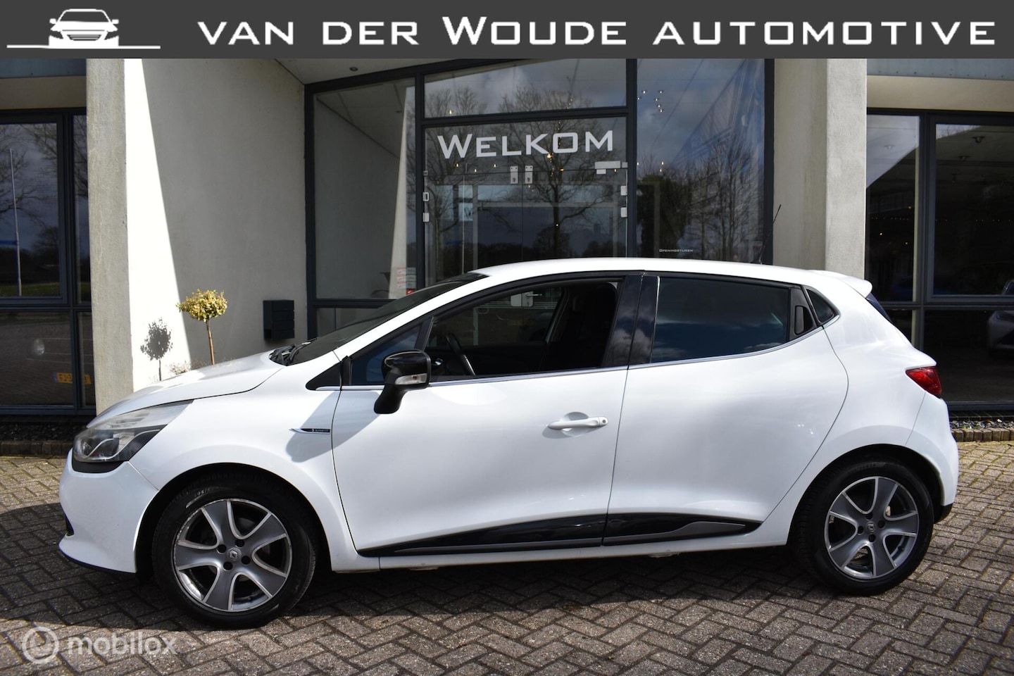 Renault Clio - 0.9 TCe ECO Night&Day 5DRS, Airco|Cruise|Navi! - AutoWereld.nl