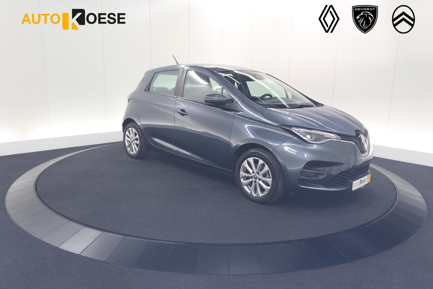 Renault Zoe - R110 Life 52 kWh | Koopaccu | 3 Fase | Camera | Apple Carplay | Parkeersensoren - AutoWereld.nl
