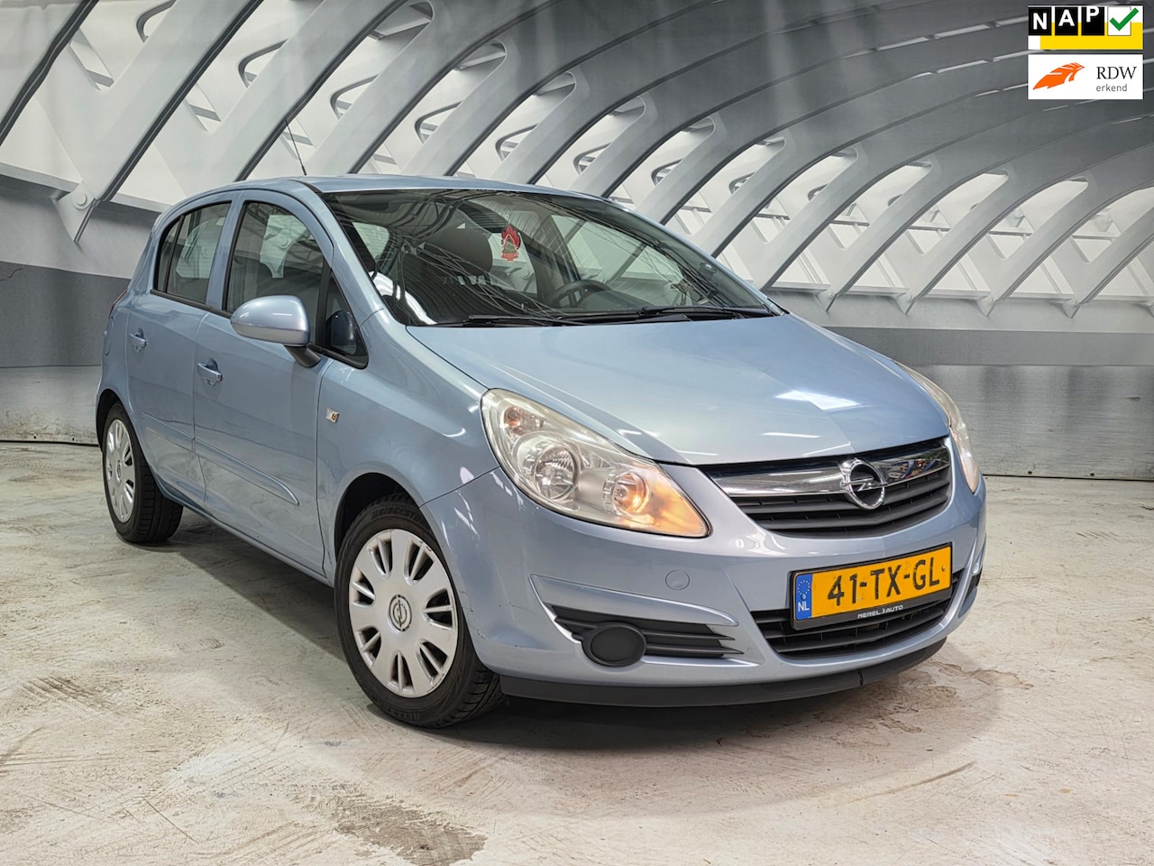 Opel Corsa - 1.2-16V Enjoy 1.2-16V Enjoy - AutoWereld.nl