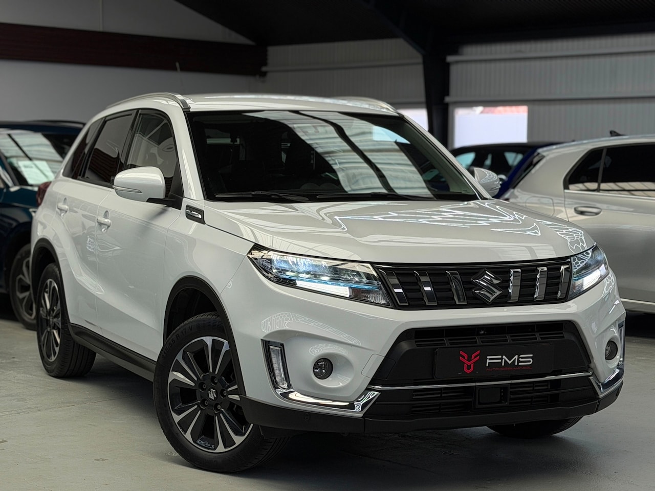 Suzuki Vitara - 1.4 Boosterjet Style Smart Hybrid CarPlay - AutoWereld.nl