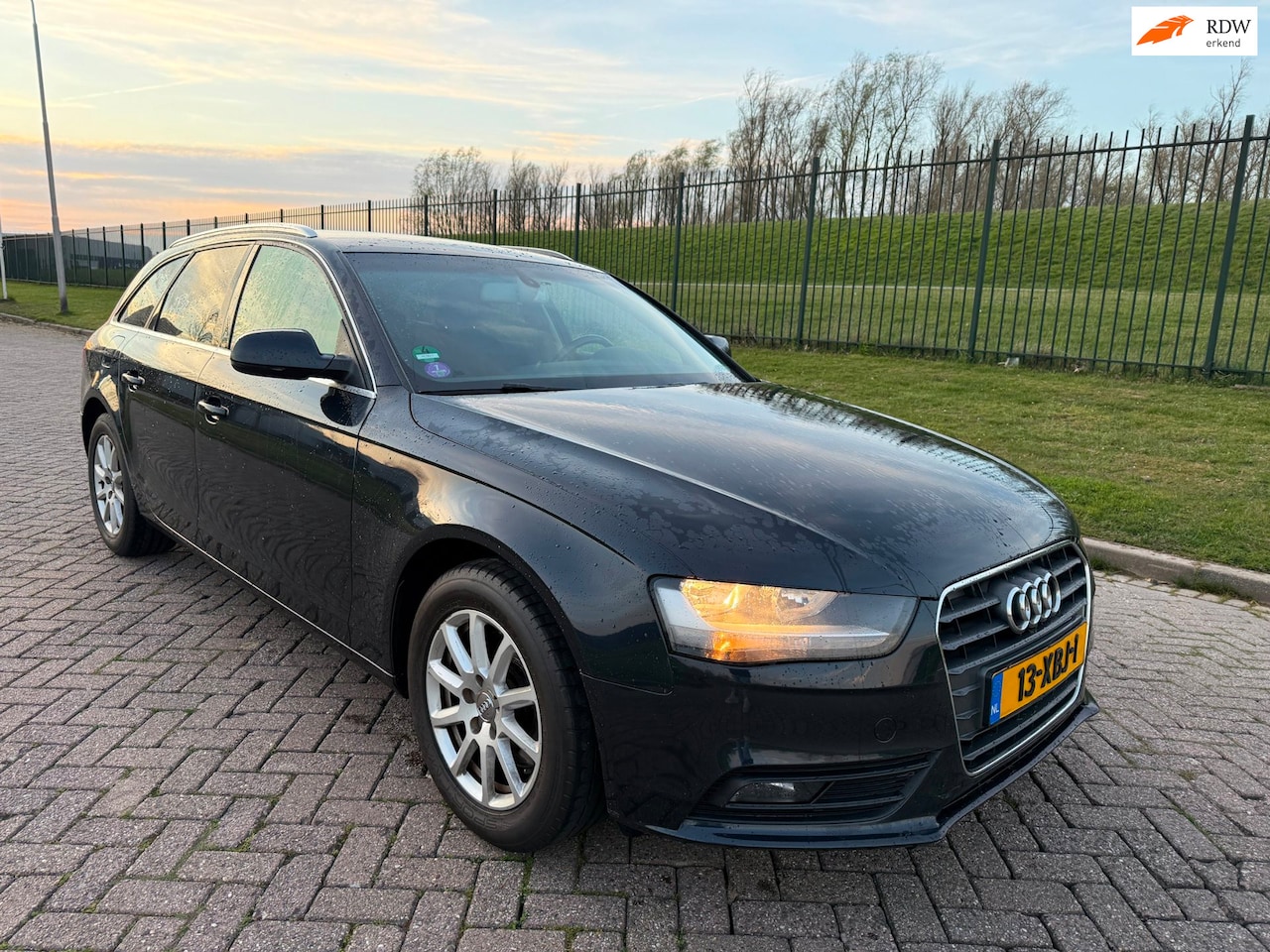 Audi A4 Avant - 1.8 TFSI Pro Line Business 1.8 TFSI Pro Line Business - AutoWereld.nl