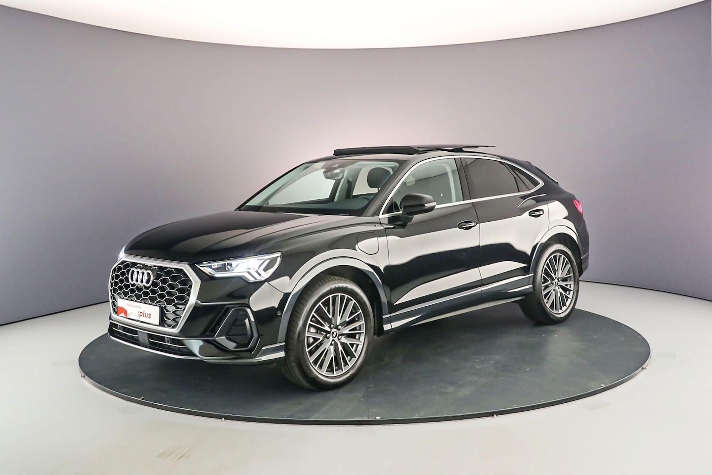 Audi Q3 Sportback - 45 TFSI e Advanced Edition | Trekhaak | Pano | Matrix | ACC | Sonos | 19" | Memory | 360 C - AutoWereld.nl