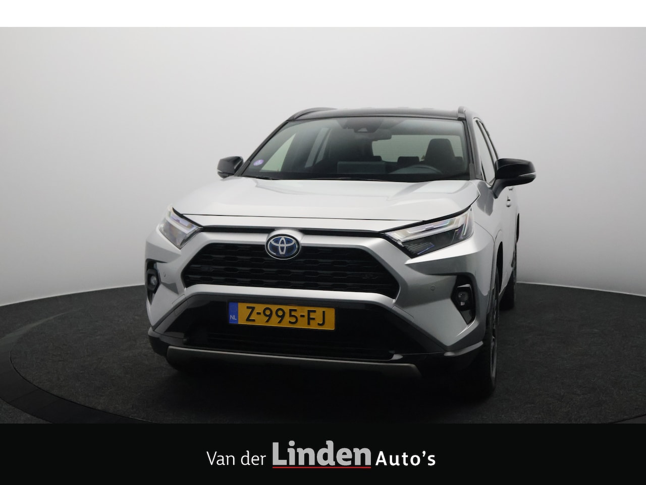Toyota RAV4 - 2.5 Hybrid AWD Business Plus Bi-Tone | Trekhaak | Carplay&Android | Led | Leer - AutoWereld.nl