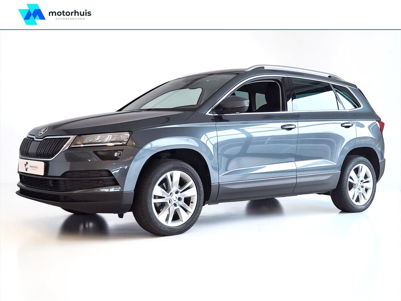 Skoda Karoq - 1.5 TSI Greentech 150pk Business Edition Plus NAVI CAMERA LED APPLE CARPLAY TREKHAAK - AutoWereld.nl