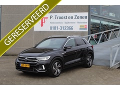 Volkswagen T-Roc - 1.5 TSI R-Line Automaat/Trekhaak afneembaar/Apple carplay/Achteruitrijcamera/Keyless/Stoel