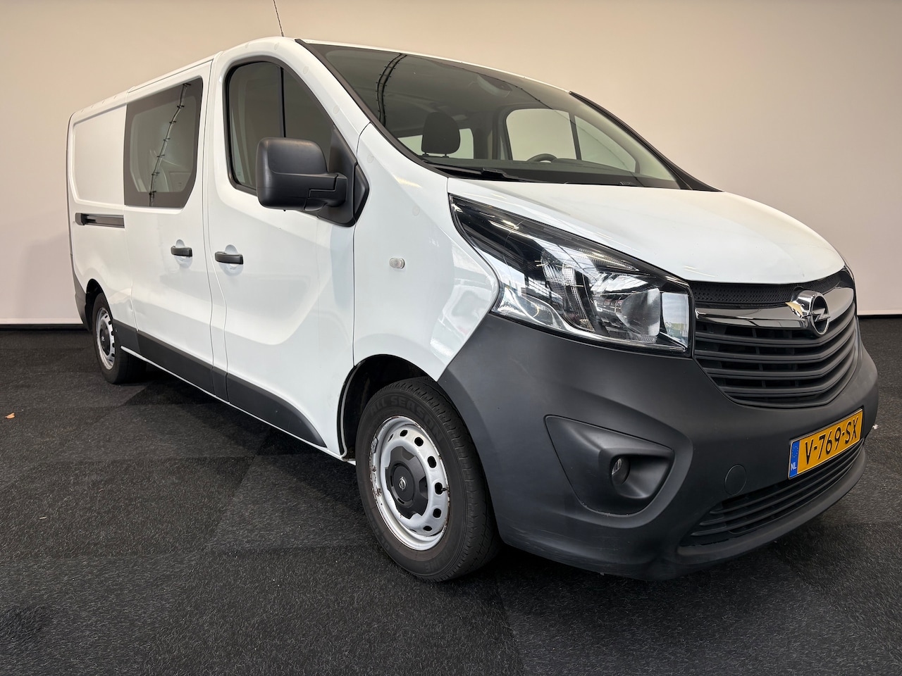 Opel Vivaro - VIVARO-B Dubbel cabine 6persoons 125 pk - AutoWereld.nl