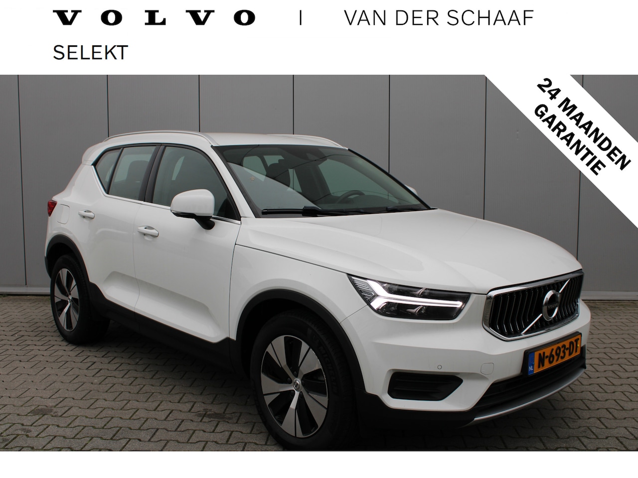 Volvo XC40 - T4 Recharge Inscription Expression | Park Assist camera | Keyless entry | DAB audio - AutoWereld.nl
