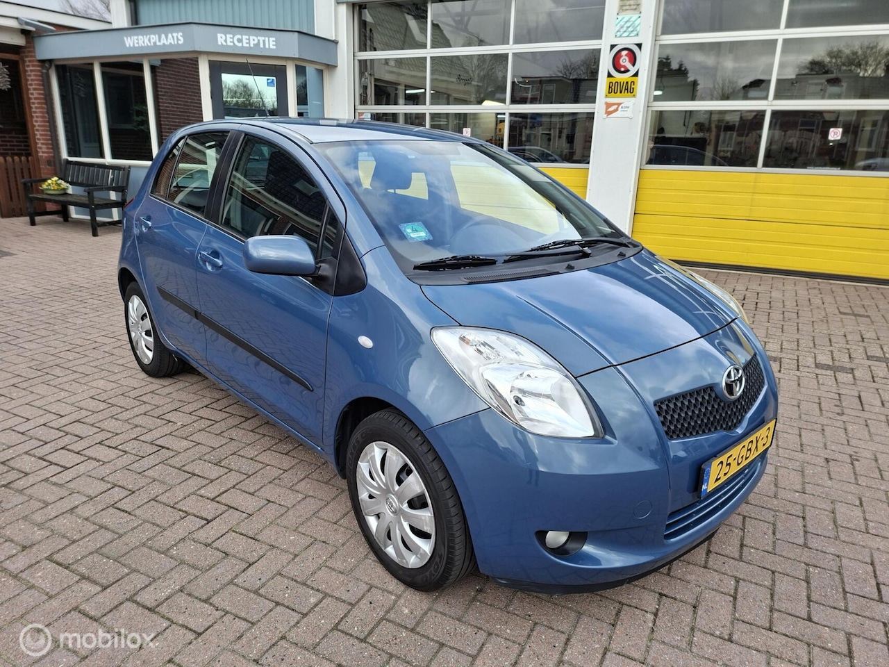 Toyota Yaris - 1.3 VVT-i Executive 1.3 VVTi Executive - AutoWereld.nl