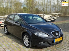 SEAT Leon - 1.6 Businessline airco elektrische ramen cruis control