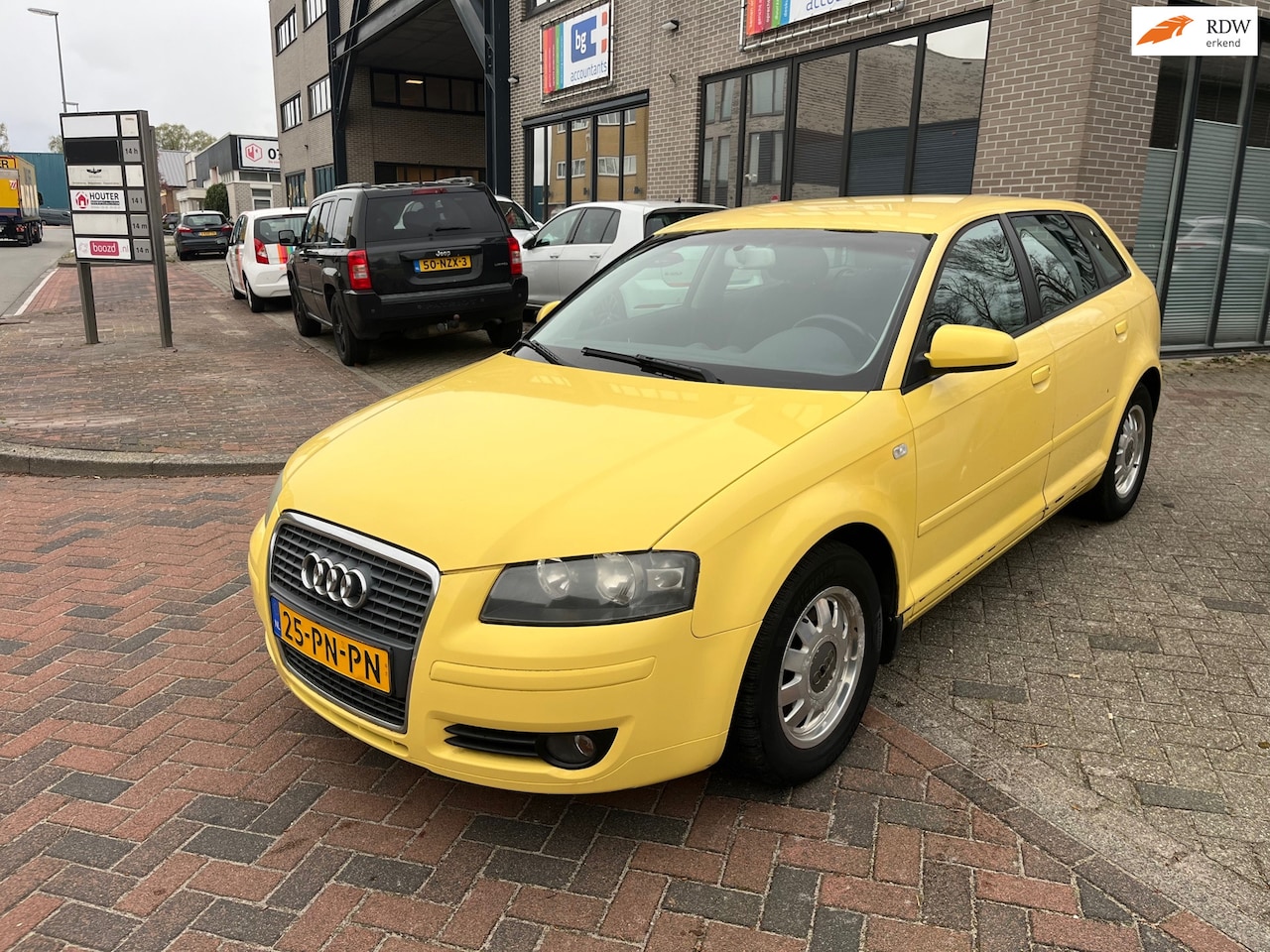 Audi A3 Sportback - 2.0 TDI Attraction! AIRCO! PARKSENSOR! - AutoWereld.nl