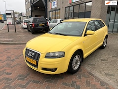 Audi A3 Sportback - 2.0 TDI Attraction AIRCO PARKSENSOR