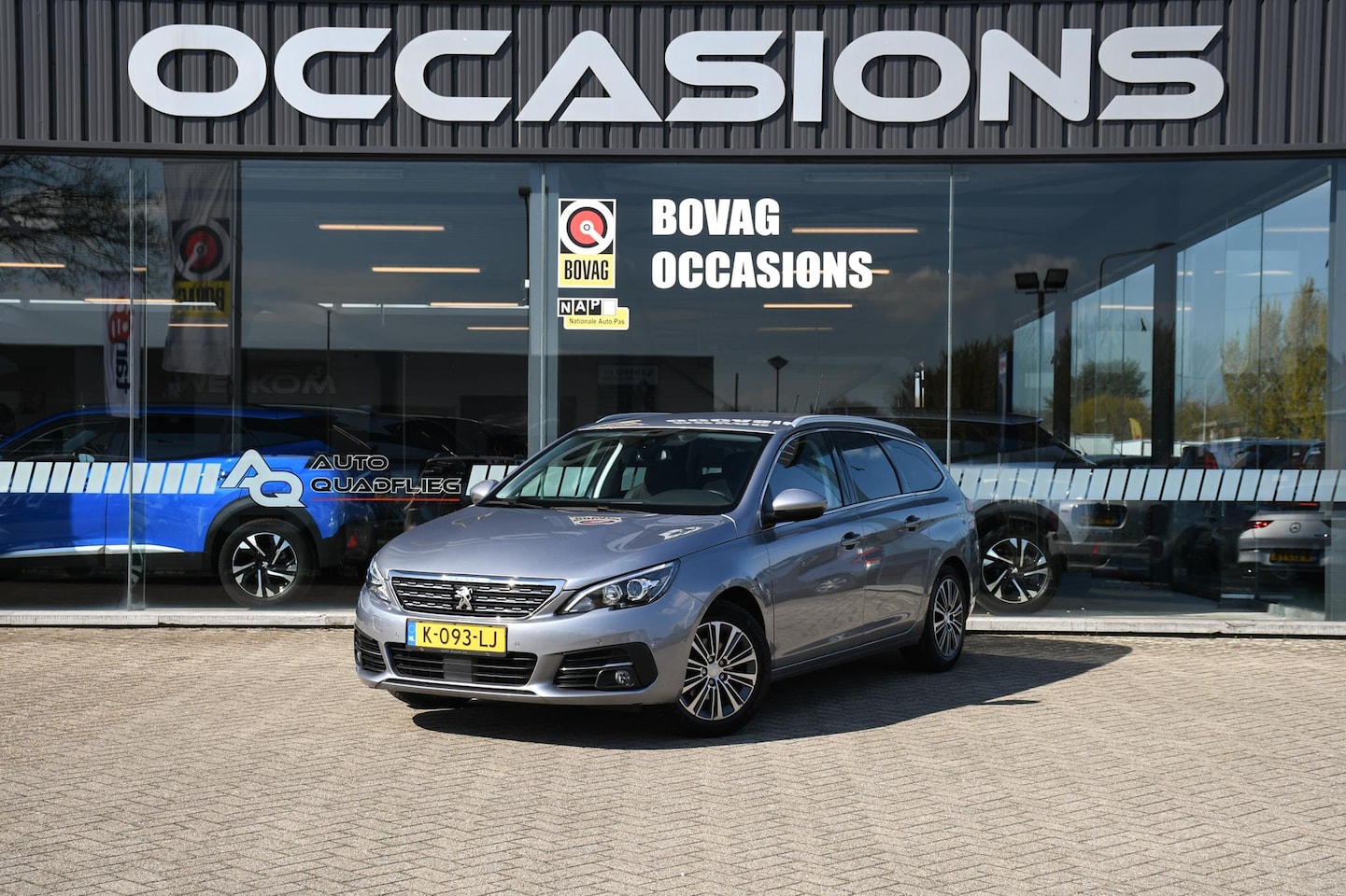 Peugeot 308 SW - 1.2 Blue Lease Allure APPLE CARPLAY/ TREKHAAK/ LED - AutoWereld.nl