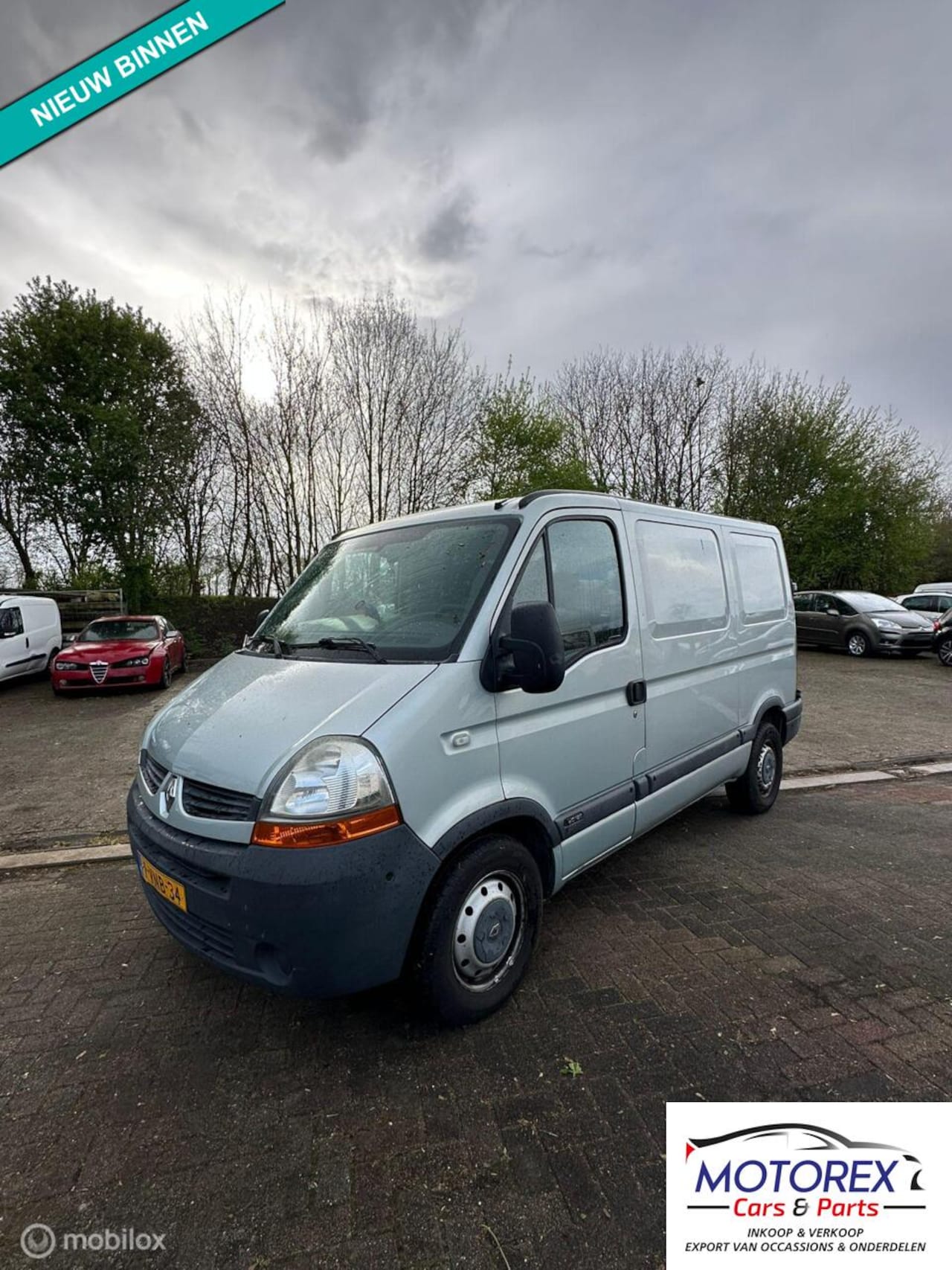 Renault Master - bestel T33 2.5 dCi L1H1 DC - AutoWereld.nl