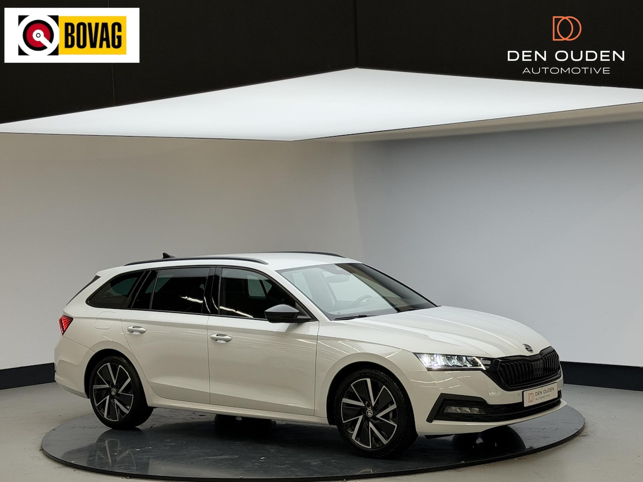 Skoda Octavia Combi - 1.0 TSI Sport Business | Park sens voor | Sportstoelen | Carplay | 1e eigenaar - AutoWereld.nl