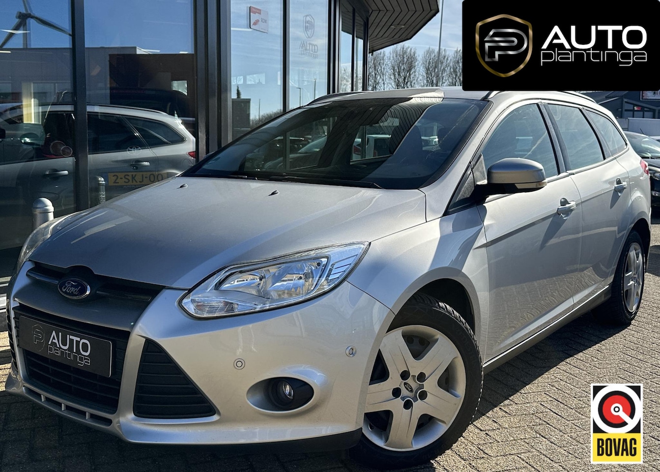 Ford Focus Wagon - 1.0 EcoBoost Titanium 125PK | Onderhoudshistorie | D Riem is Vervangen | Airco | Stoelverw - AutoWereld.nl