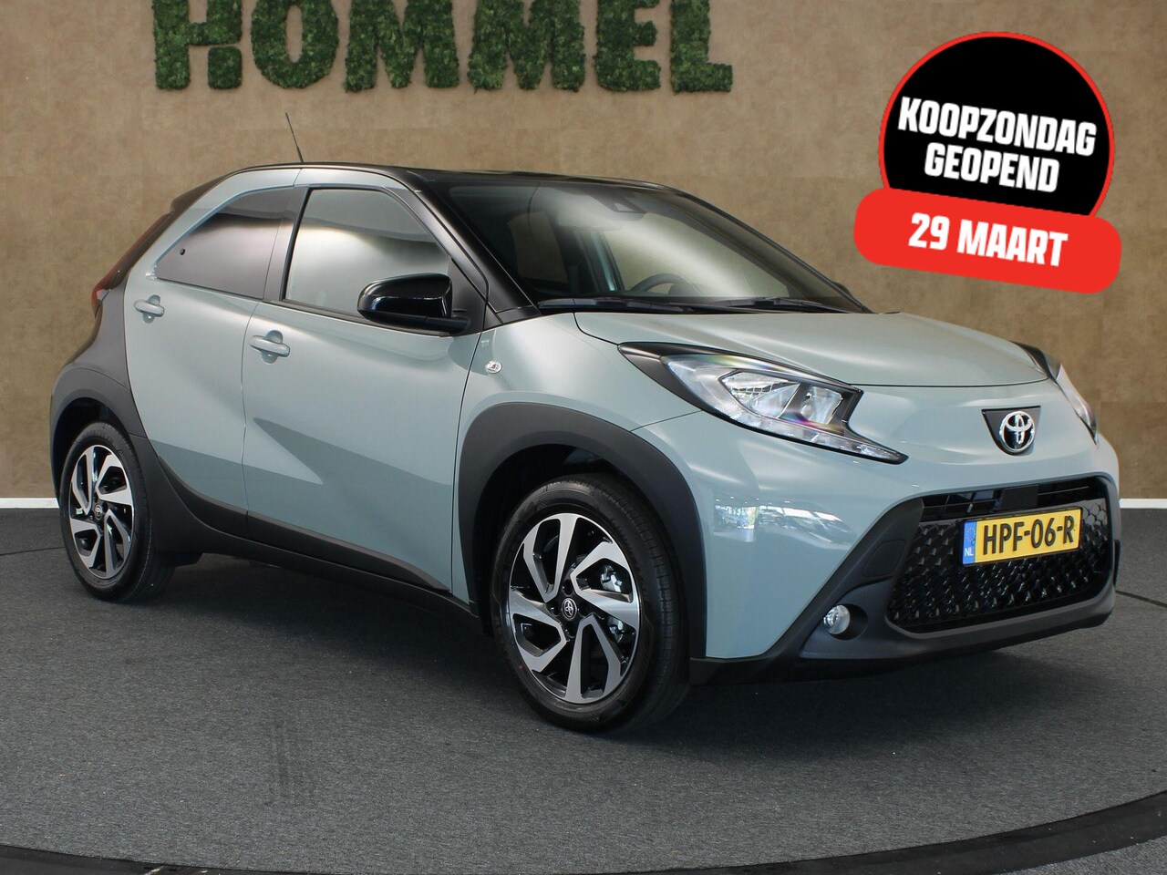 Toyota Aygo X - 1.0 VVT-i MT Pulse - ACHTERUITRIJCAMERA - APPLE CARPLAY/ANDROID AUTO - STOELVERWARMING - C - AutoWereld.nl