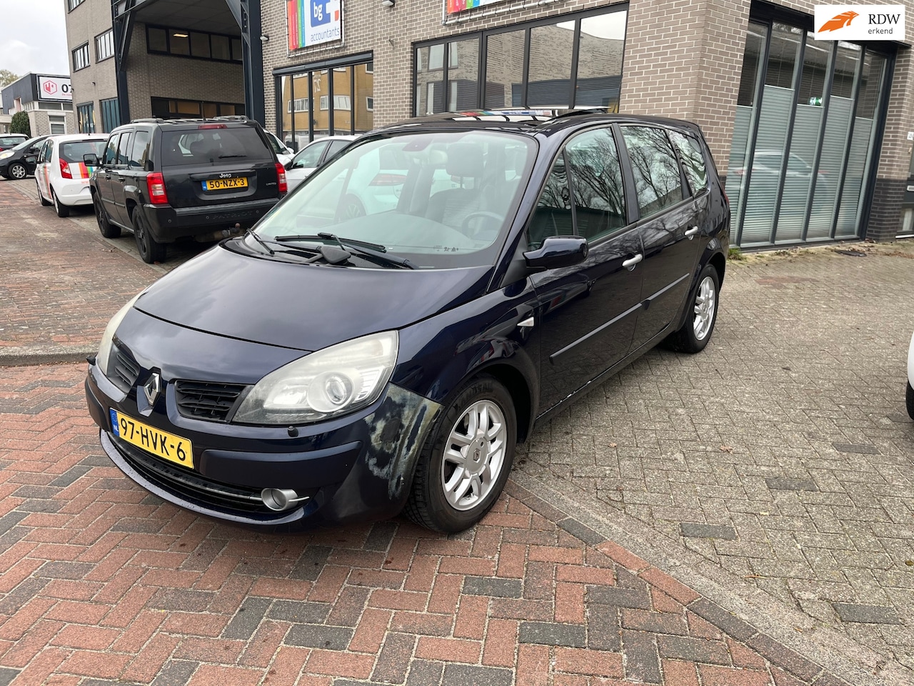 Renault Grand Scénic - 2.0-16V Tech Line! PANODAK! PARKSENSOR! - AutoWereld.nl