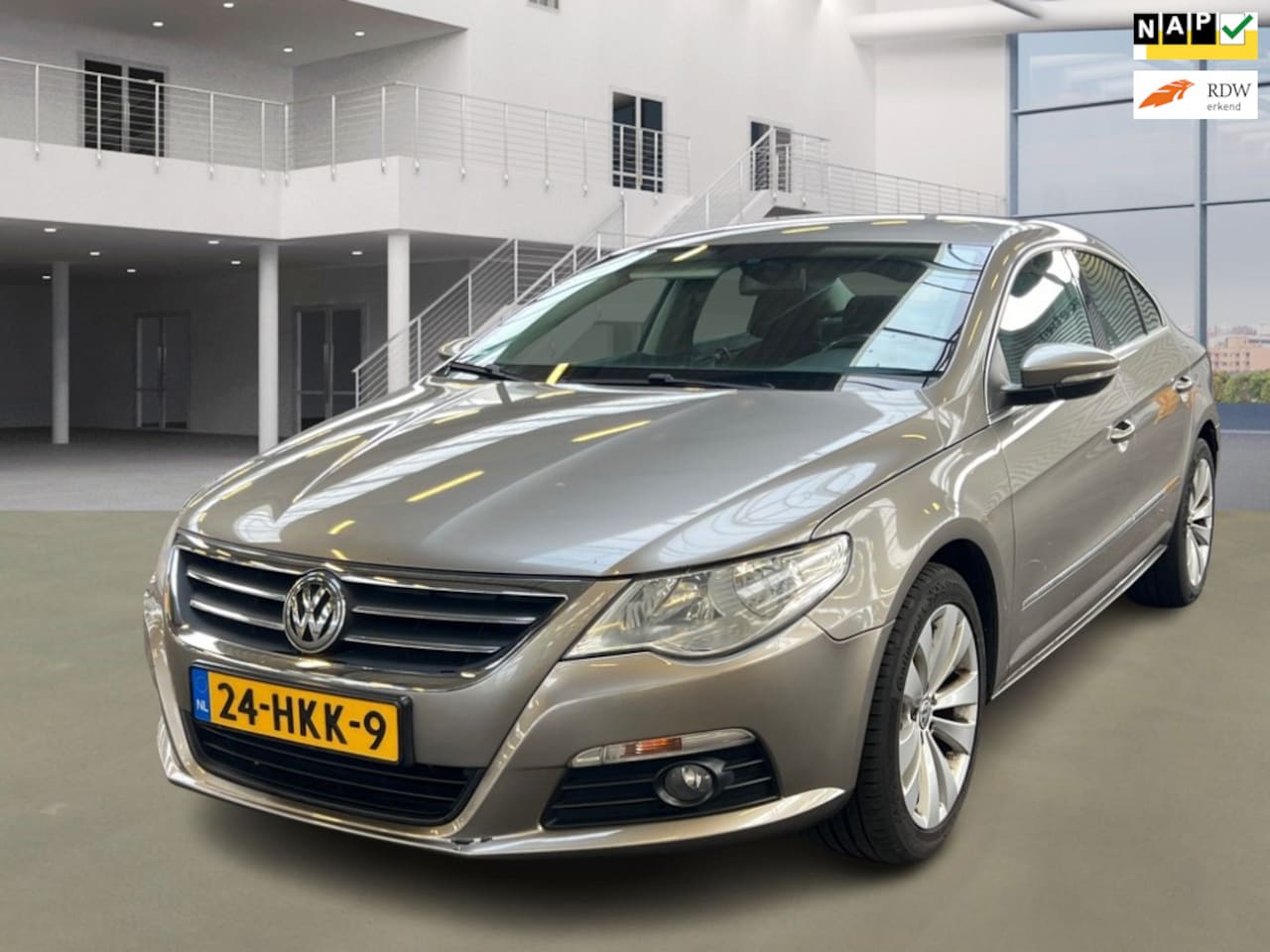 Volkswagen Passat CC - 1.8 TSI 4p. 1.8 TSI 4p. - AutoWereld.nl