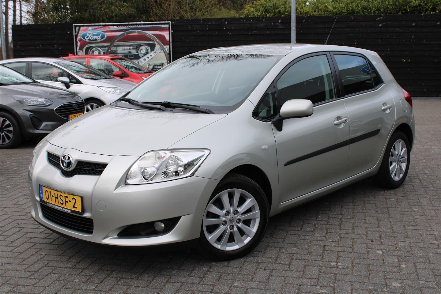 Toyota Auris - 1.6 16V VVT-I 5DR Luna - AutoWereld.nl