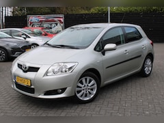 Toyota Auris - 1.6 16V VVT-I 5DR Luna