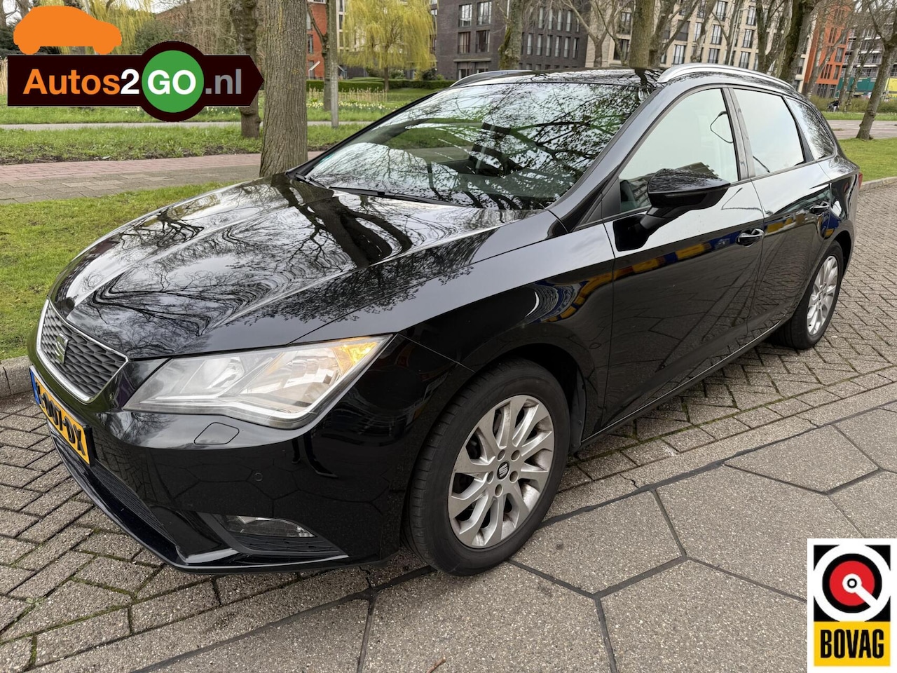 SEAT Leon ST - 1.2 TSI Style Business I Navi I cruise controle I clima I winterset compleet I parkeersens - AutoWereld.nl