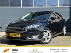 Ford Focus - 1.6 EcoBoost TITANIUM EDITION / Trekhaak / Keyless / Bluetooth /