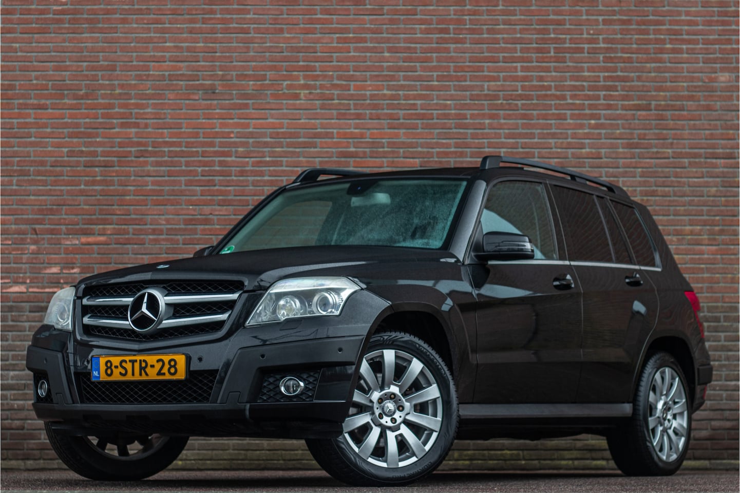 Mercedes-Benz GLK-klasse - 280 4-Matic 280 4-Matic, Panoramadak, Leder, Xenon, Stoelverwarming, Trekhaak, Navigatie, PDC, Bluetoo - AutoWereld.nl