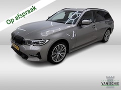 BMW 3-serie Touring - 320e xDrive Business Edition Plus 1e-Eig. & Dealer-Onderh. BOVAG-Garantie. NL-Auto