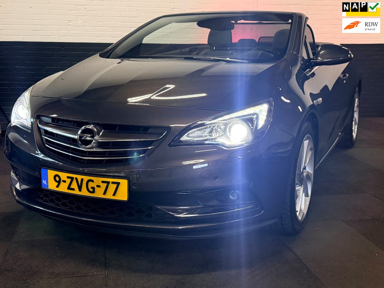 Opel Cascada - Compleet dealer onderhouden! - AutoWereld.nl