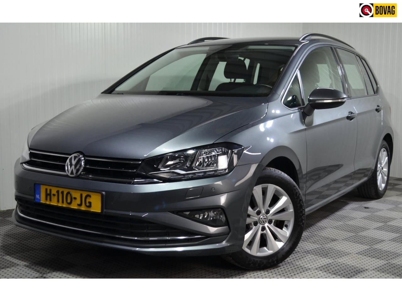 Volkswagen Golf Sportsvan - 1.5 TSI ACT Comfortline / Trekhaak / Camera / Pdc / Carplay / Stoelverw./ Adap Cruise. - AutoWereld.nl