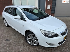Opel Astra Sports Tourer - 1.4 Turbo Sport / Clima / Cruise / LM / NAP