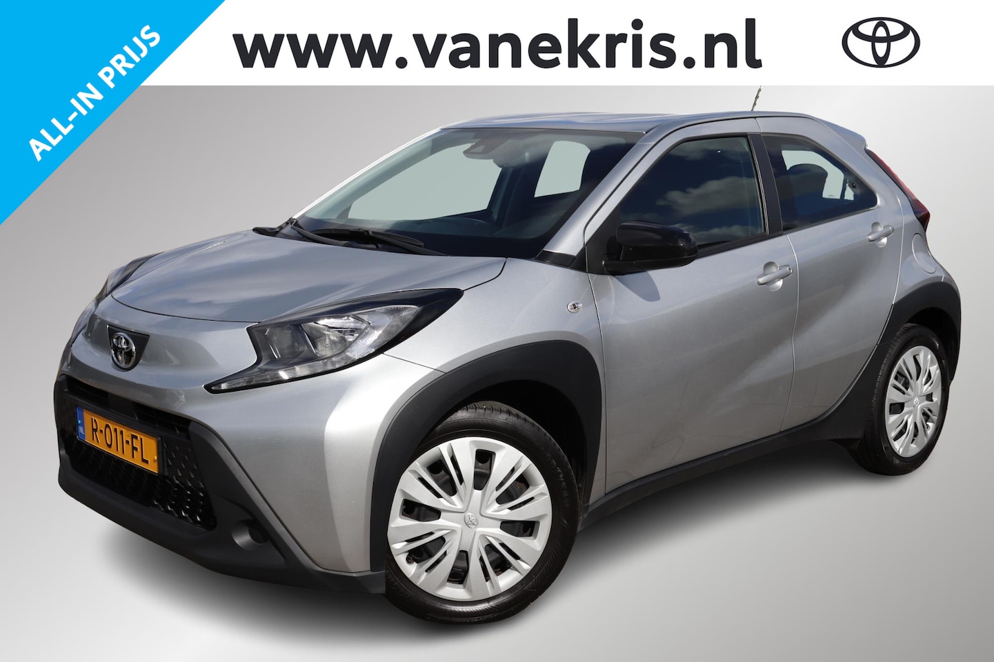 Toyota Aygo X - 1.0 VVT-i Play, Parkeercamera, Apple Carplay/Android Auto, Airco! - AutoWereld.nl
