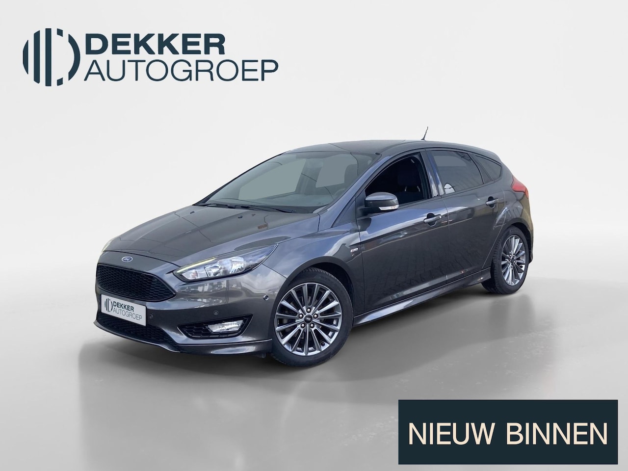 Ford Focus - 1.0 ST-Line Active Park Assist - Navigatie - Bluetooth - ST-line Sportpakket - AutoWereld.nl