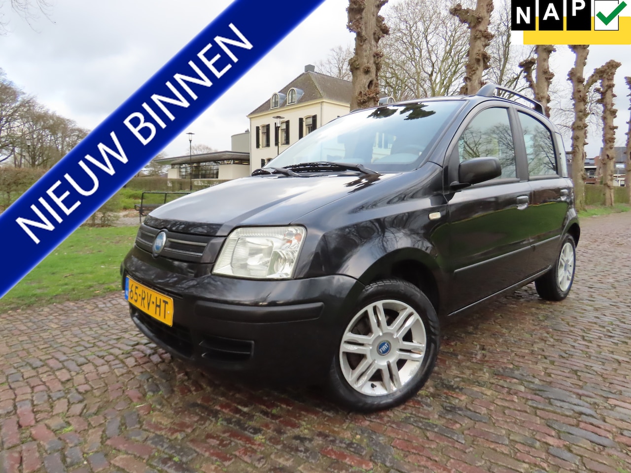 Fiat Panda - 1.2 Dynamic 1e Eigenaar Airco Stuurbekrachtiging 5 Drs Lm Velgen Hoge instap Zuinige Auto - AutoWereld.nl