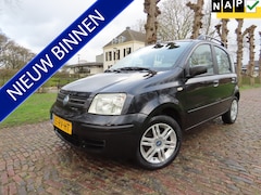 Fiat Panda - 1.2 Dynamic 1e Eigenaar Airco Stuurbekrachtiging 5 Drs Lm Velgen Hoge instap Zuinige Auto