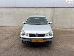 Volkswagen Polo - 1.2-12V Highline(zo meenemen)