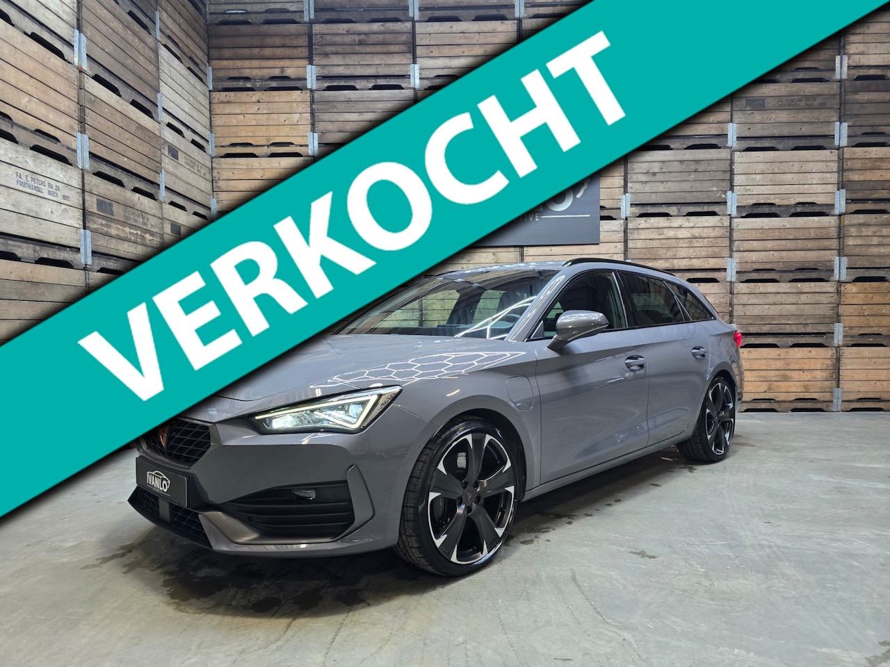 CUPRA Leon Sportstourer - 1.4 e-Hybrid VZ Copper Edition Full LED Memory Carplay Navigatie 19''LM - AutoWereld.nl
