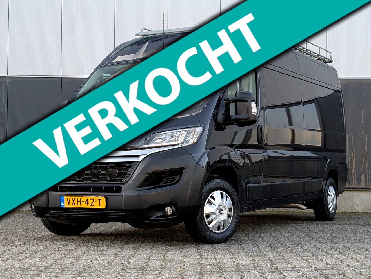 Citroën Jumper - 35 2.0 L3H2 AIRCO CRUISE NAVI 2,5T TREKHAAK 3ZITPLAATSEN - AutoWereld.nl