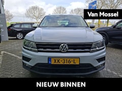 Volkswagen Tiguan - 1.5 TSI ACT Comfortline Business 150 PK| Origineel Nederlands | Trekhaak | Navigatie | Par