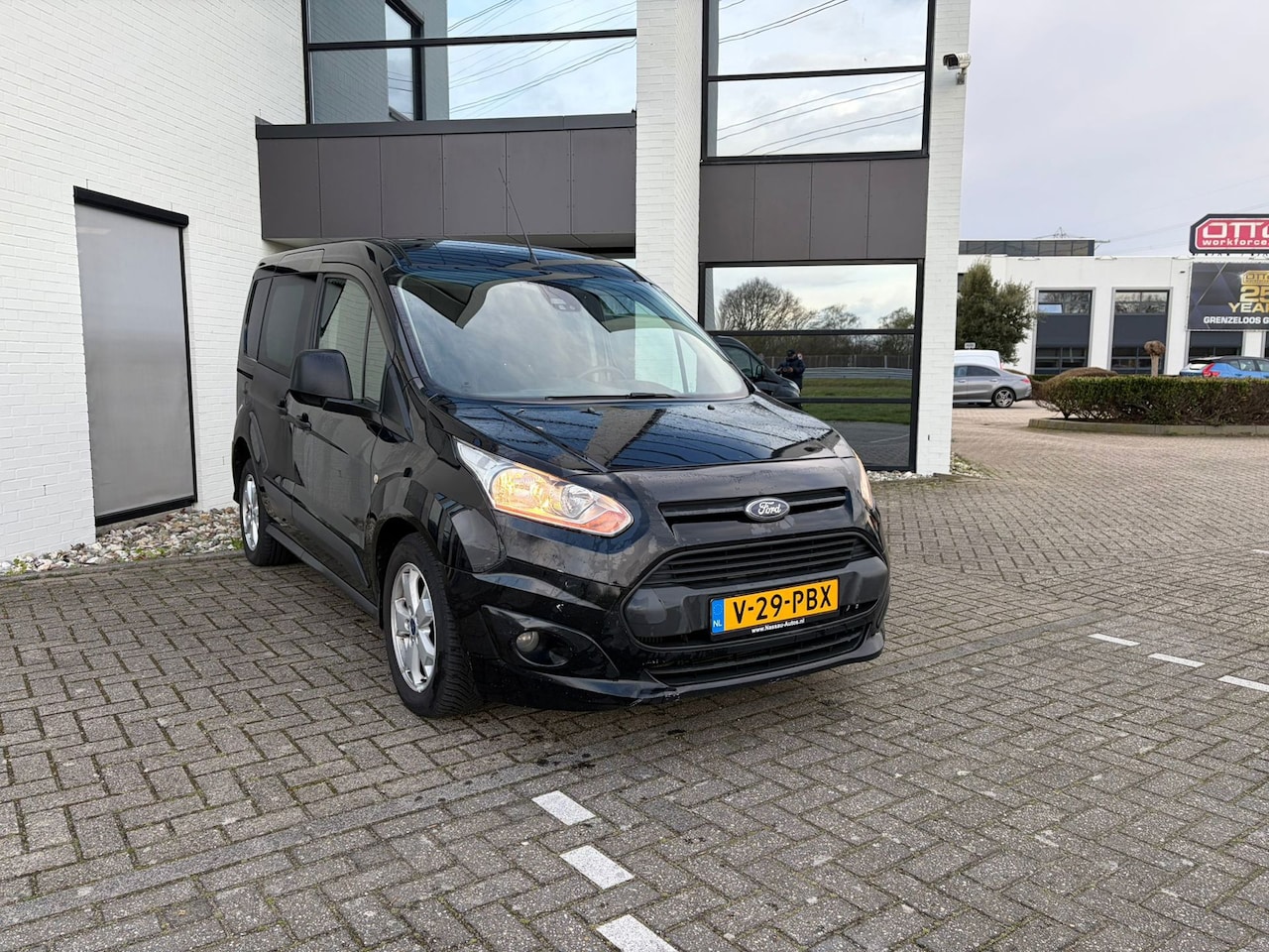 Ford Transit Connect - 1.6 TDCI L1 Ambiente AIRCO 3 PERS 3 ZITS PCD SCHUIFDEUR LMV - AutoWereld.nl