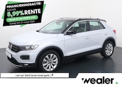Volkswagen T-Roc - 1.5 TSI Sport | 150 PK | Adaptive cruise control | Apple Carplay/Android Auto | Keyless |