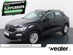 Volkswagen T-Roc - 1.0 TSI Style | 110 PK | Adaptive cruise control | Parkeersensoren | Apple Carplay/Android