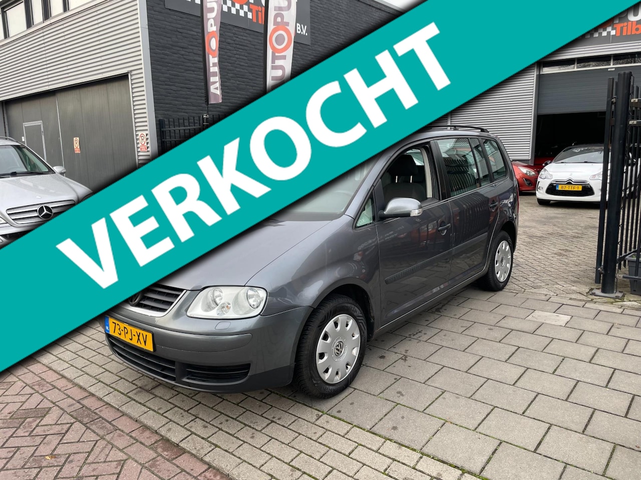 Volkswagen Touran - 1.6-16V FSI Turijn 1e Eigenaar! Trekhaak Airco NAP APK - AutoWereld.nl