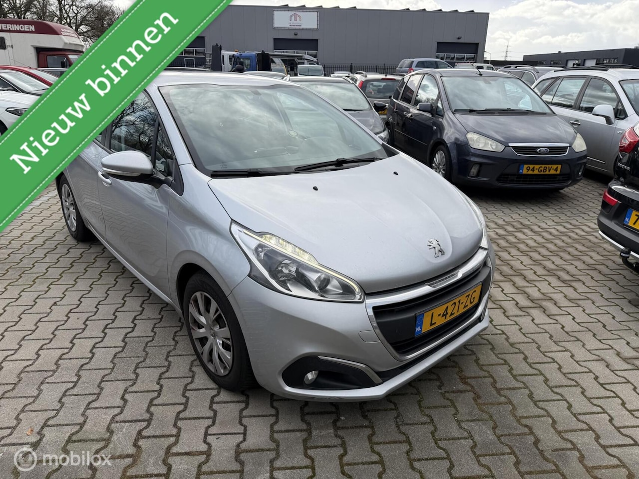 Peugeot 208 - 1.6 BlueHDi Blue Lease 1.6 BlueHDi Blue Lease - AutoWereld.nl