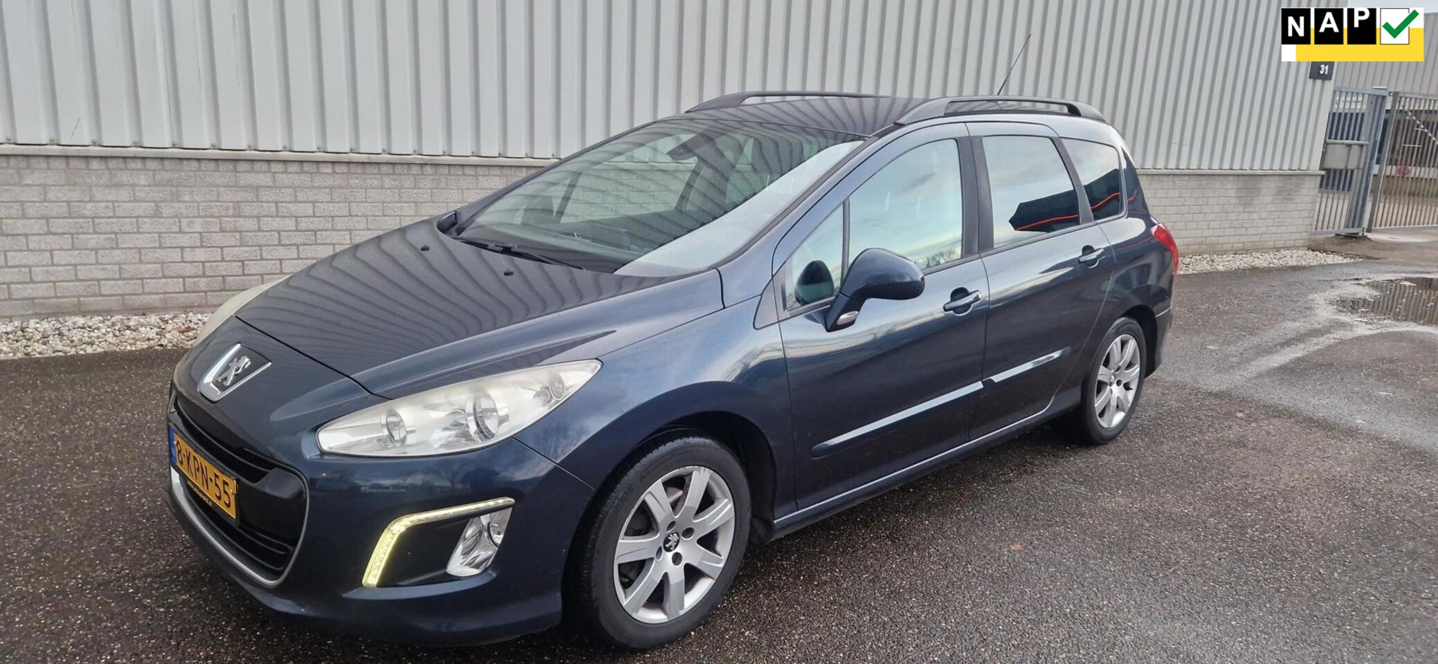 Peugeot 308 SW - 1.6 e-HDi Blue Lease Executive 1.6 e-HDi Blue Lease Executive - AutoWereld.nl