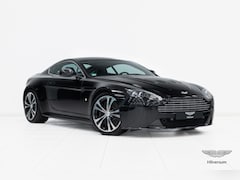Aston Martin V12 Vantage - | Manual | Carbon Black Edition | Incl. BPM