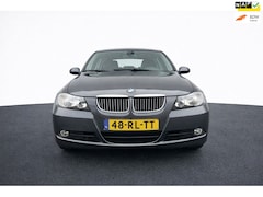 BMW 3-serie - 320i Dynamic Executive NAP/Cruise/Automaat/Onderhoudboekjes